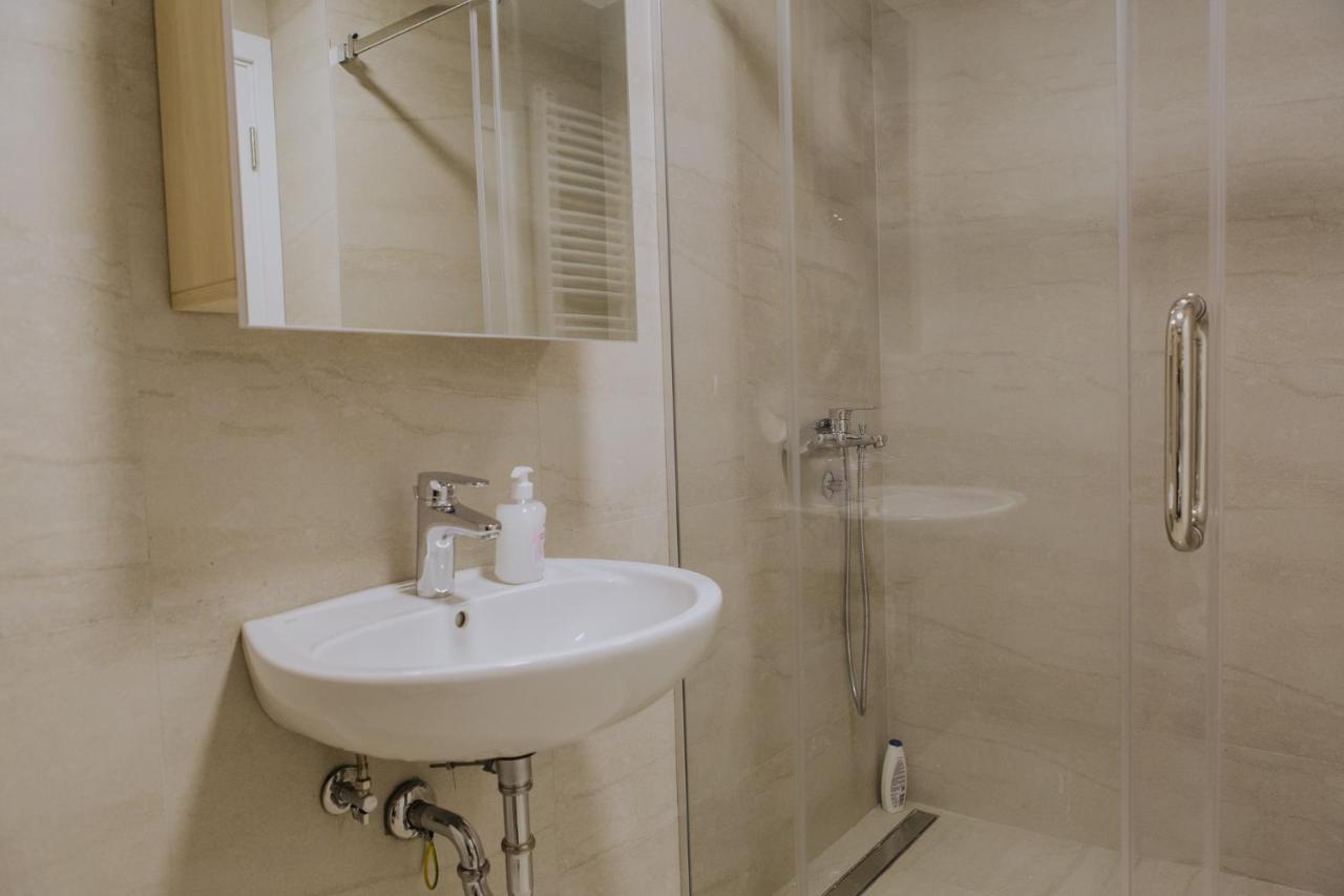 Sunshine Apartments - Valjevo Bagian luar foto