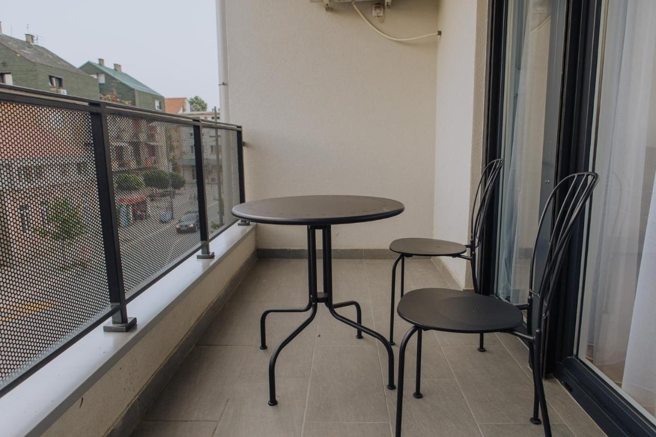 Sunshine Apartments - Valjevo Bagian luar foto