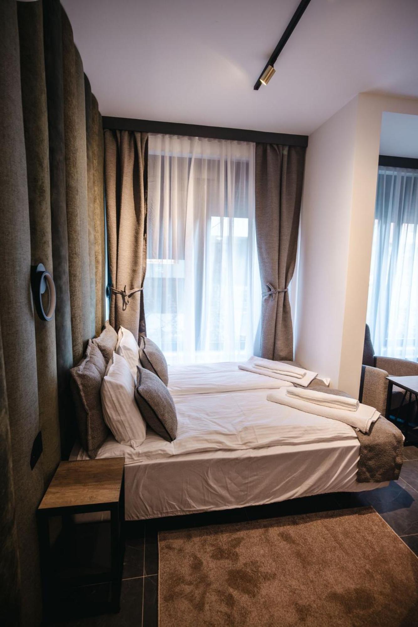 Sunshine Apartments - Valjevo Bagian luar foto