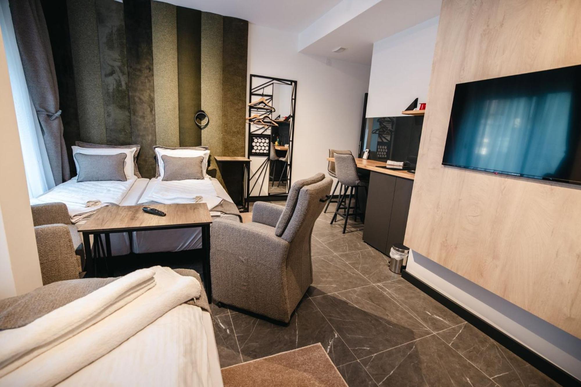 Sunshine Apartments - Valjevo Bagian luar foto